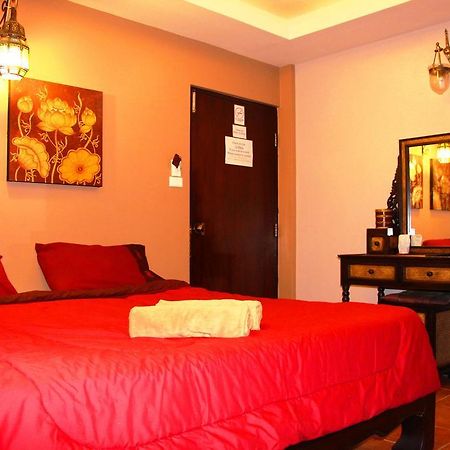Teeraya Boutique Hostel Chiang Mai Buitenkant foto