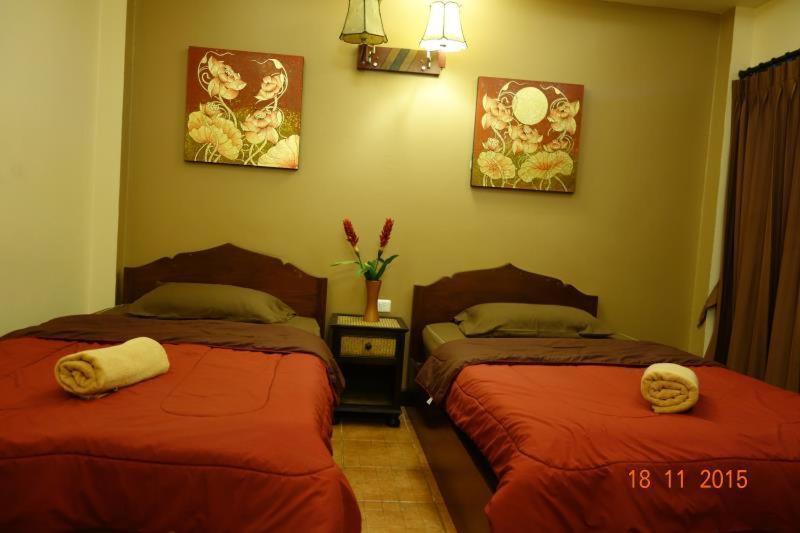 Teeraya Boutique Hostel Chiang Mai Buitenkant foto
